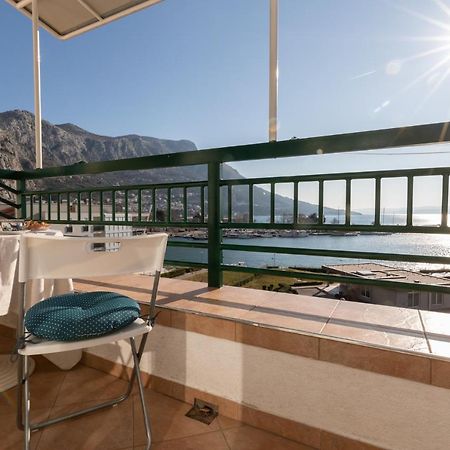 Apartman Monika Omis Bagian luar foto