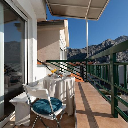 Apartman Monika Omis Bagian luar foto