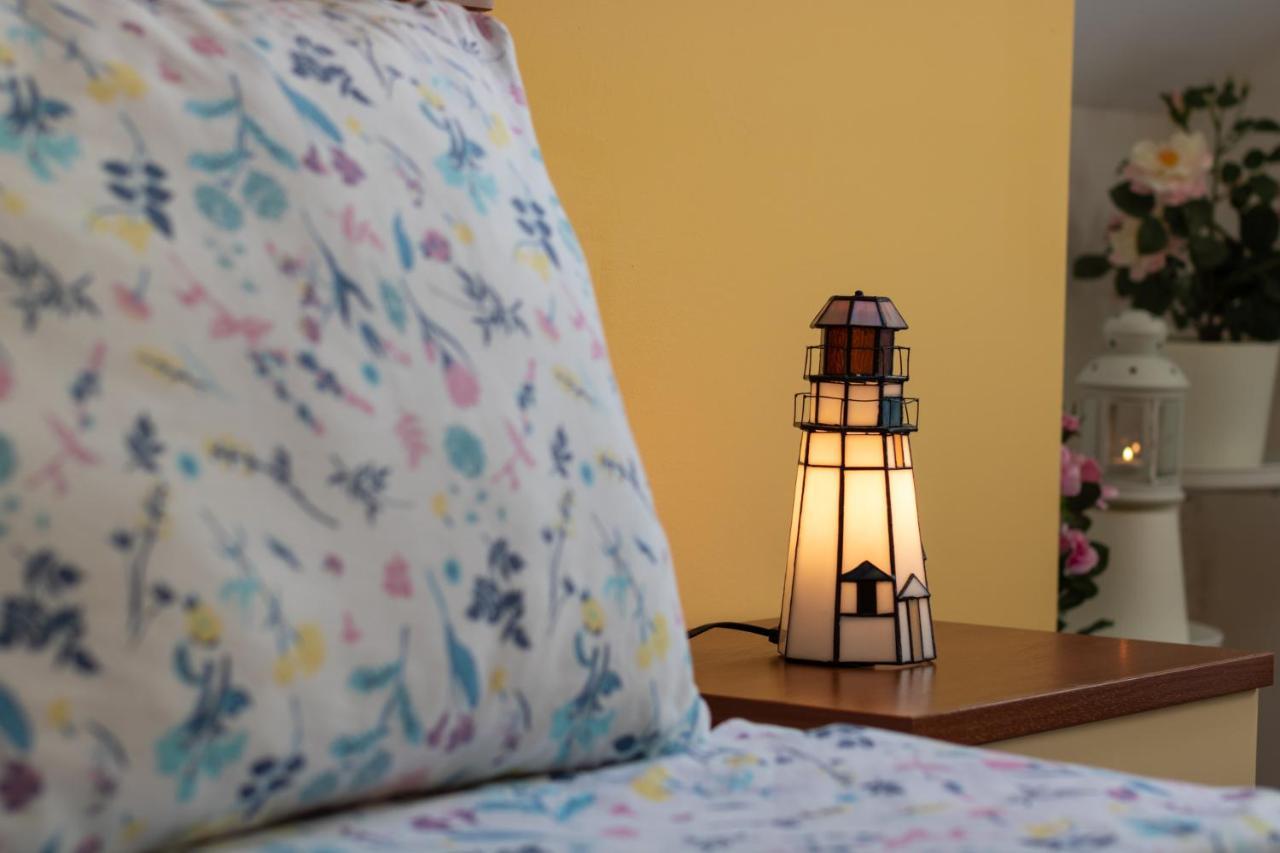 Apartman Monika Omis Bagian luar foto